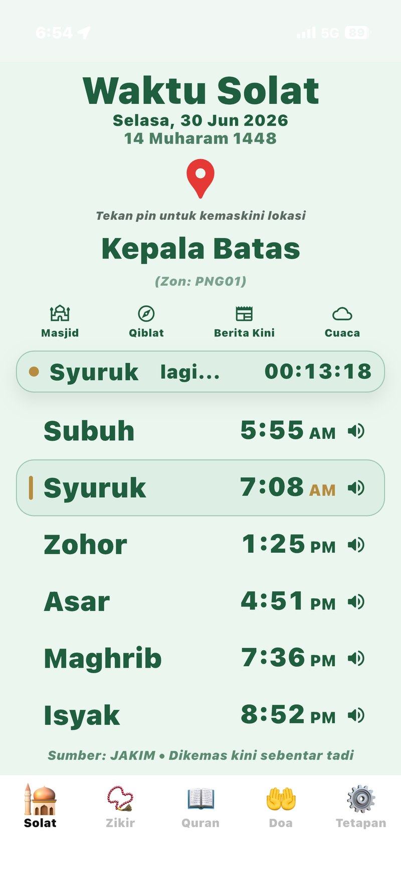 Skrin Waktu Solat MySolat menunjukkan waktu solat harian dan lokasi automatik